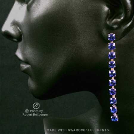 Ohrhänger mit 10 Swarovski Kristallen Farbe: Saphir, Blau