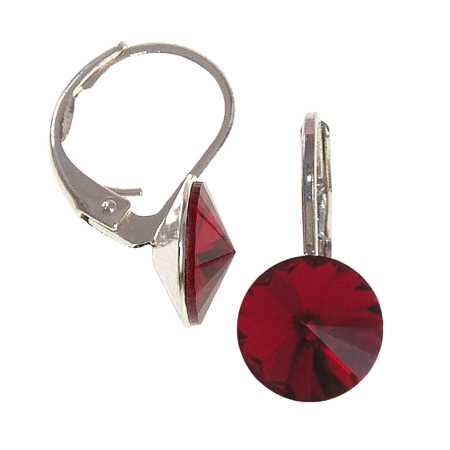 8mm Ohrringe mit Swarovski Kristall in der Farbe Siam Rot